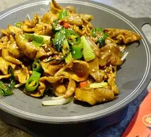 Spicy Pork Intestines Stir-fry