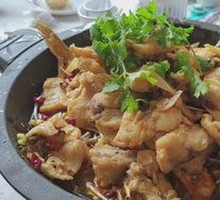 石锅鱼大锅