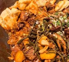 Mountain-Style Slow-Cooked Chicken Pot
