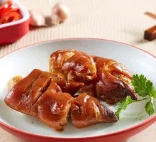 Classic Pork Trotter and Meat Roll Rice