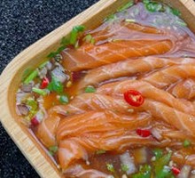 Low-fat Salmon Noodles