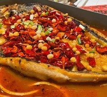 招牌油泼香辣烤鱼