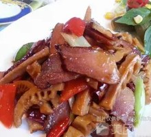 干笋炒腊肉