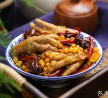 Stewed Chicken Feet with Soybeans