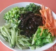 Beef and Noodles with Fried Sauce