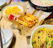 Crossing-the-bridge Rice Noodles