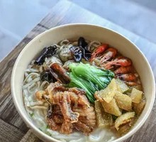 Three Delicacies Noodle Soup