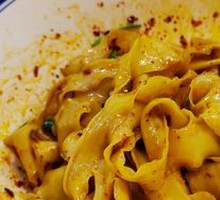 Oil-Poured Pork Sauce Noodles