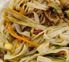 Three Delicacies Noodle Soup