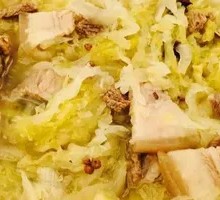 Sour Cabbage with Pork