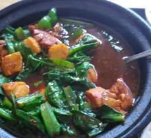 Stewed Chicken with Brown Sauce