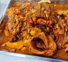 Stir-fried Fish with Bean Curd Rolls in One Pot