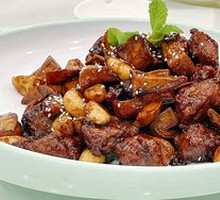 Black Pepper Mushroom Beef Cubes