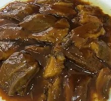 Stewed Beef with Yellow Sauce