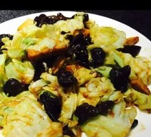 白菜木耳爆豆腐