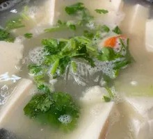 Vinegar and Pepper Meatball Tofu Hot Pot