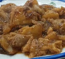 Octopus Sautéed with Beef Strips