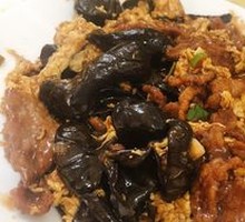 Sour-Spicy Wood Ear Mushroom Rice Bowl