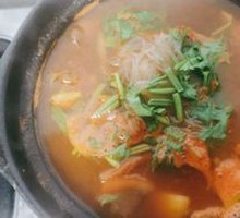 Stewed Beef with Tomato in Clay Pot
