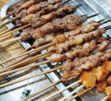 Braised Fish Dumplings in Clay Pot