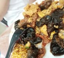 Sour-Spicy Wood Ear Mushroom Rice Bowl