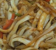Beef Stir-Fried Knife-Cut Noodles