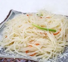 Sour Spicy Potato Shreds with Green Chili