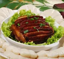 Preserved Vegetable Braised Pork