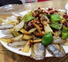 Spicy Stir-Fried Clams