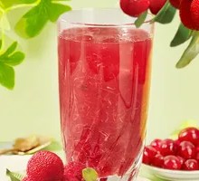 Yangmei Meaty Cranberry Drink