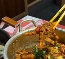 Spicy Braised Chicken Feet
