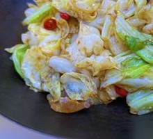 Spicy Stir-Fried Cabbage