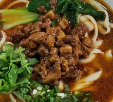 Braised Pork Noodles with Hand-cut Style
