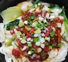 Chopped Chili Pork Noodles
