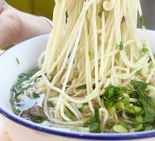 Lung Eight Delicacies Lanzhou Beef Noodles