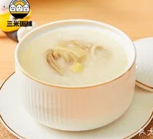 Pepper Pork Tripe Chicken Porridge