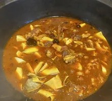 Tendon and Brain Hot Pot