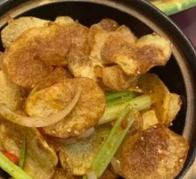 Spicy Potatoes in Dry Pot