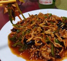 Fish-Flavored Shredded Pork