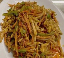 Carrot and Green Pepper Shredded Pork