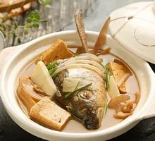 Pot-Braised Dried Fish and Radish Soup