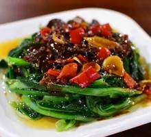 Braised Tofu Paste with Eel and Pak Choi