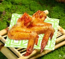 Braised and Fried Chicken Wings