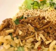 王牌生椒牛肉拌面