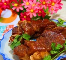 Roasted Pig Trotters