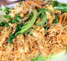 Stir-Fried Rice Noodles