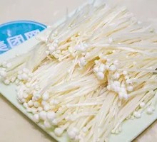 Enoki Mushroom