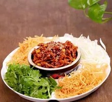 Beijing-style Shredded Pork in Soy Sauce