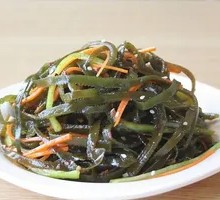 Thin seaweed strips