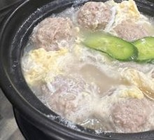 Braised Meatballs in Clay Pot